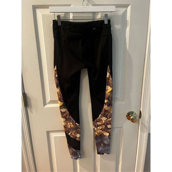 Athleta Asym Mesh Sonar Tight Leggings sz XS NWOT - Picture 8 of 10